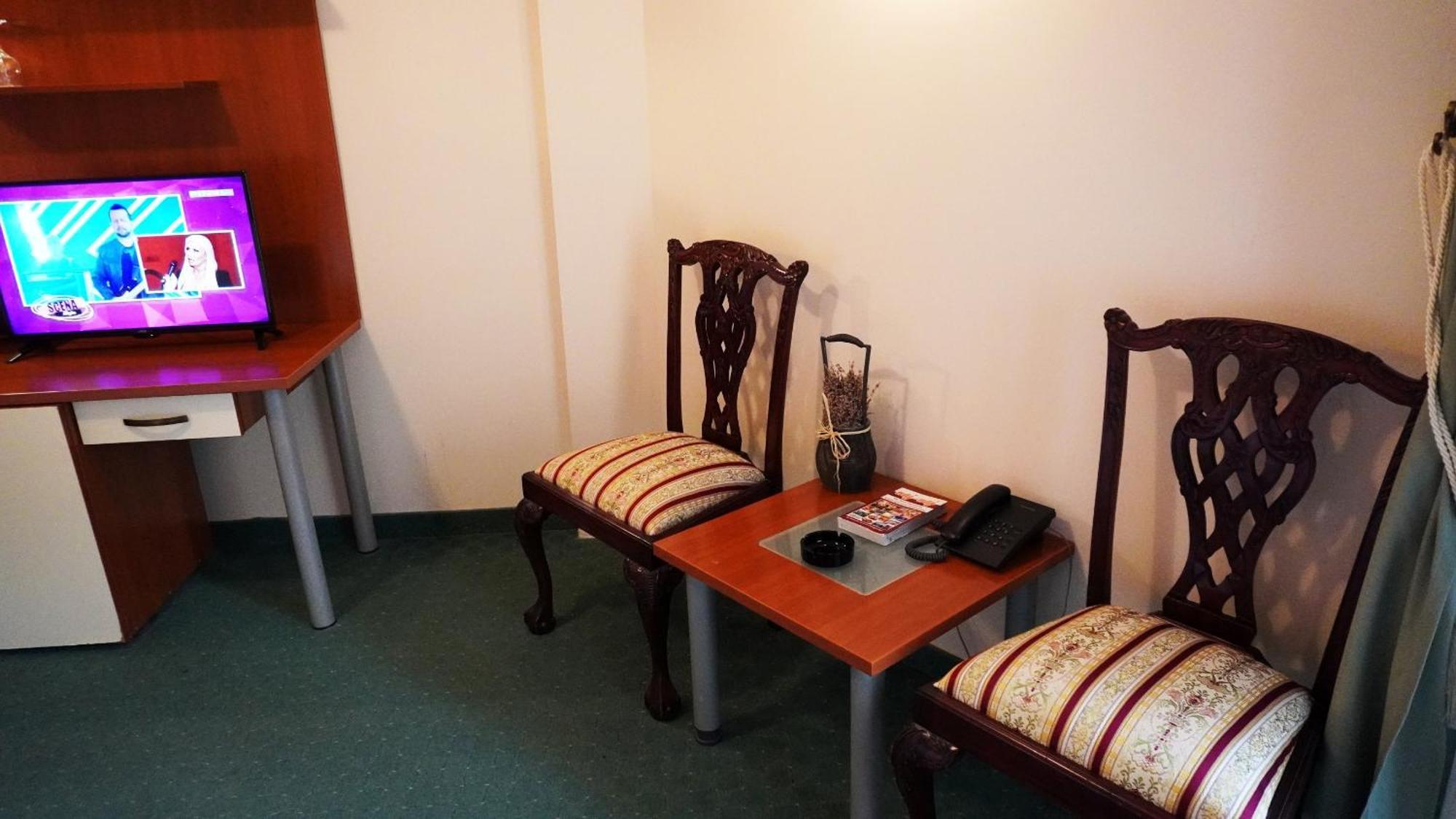 Hotel Vila Ivankovic Buna Quarto foto